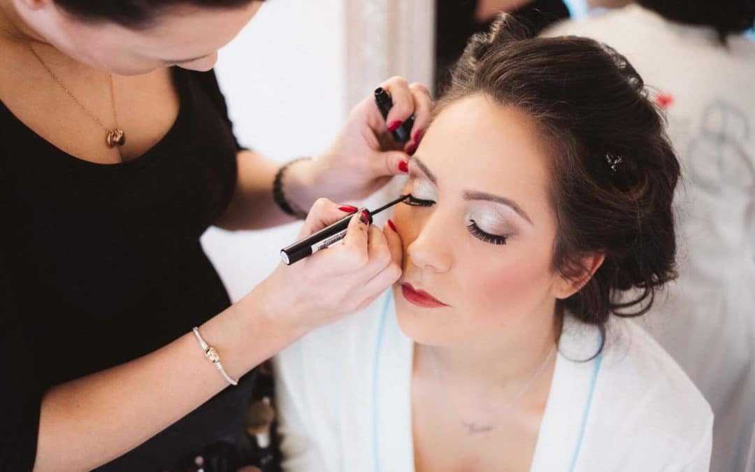 Your Wedding Hair and Make Up Checklist