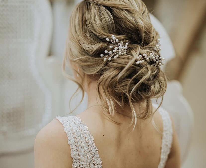 Expert Tips for Coordinating Your Wedding Hair and Dress